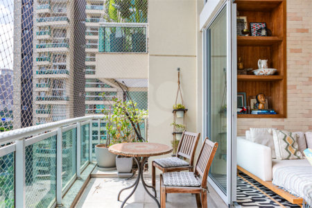Duplex à venda com 3 suítes em Cidade Monções, São Paulo, SP