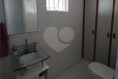 Sobrado à venda com 3 quartos, sendo 1 suíte, em Jardim Alvinópolis, Atibaia, SP