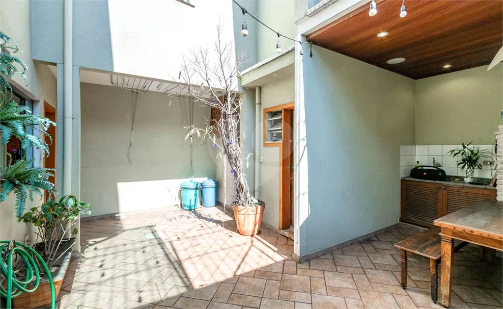 Casa de Vila à venda com 3 quartos, sendo 1 suíte, em Campo Belo, São Paulo, SP