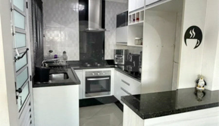 Casa de Vila à venda com 4 quartos, sendo 2 suítes, em Vila Dalila, São Paulo, SP