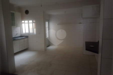 Casa de Vila à venda com 4 quartos, sendo 1 suíte, em Vila Olímpia, São Paulo, SP