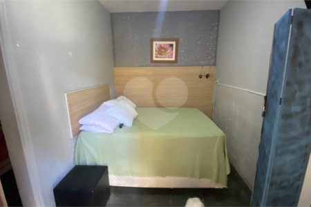 Casa à venda com 5 quartos, sendo 1 suíte, em Campo Belo, São Paulo, SP