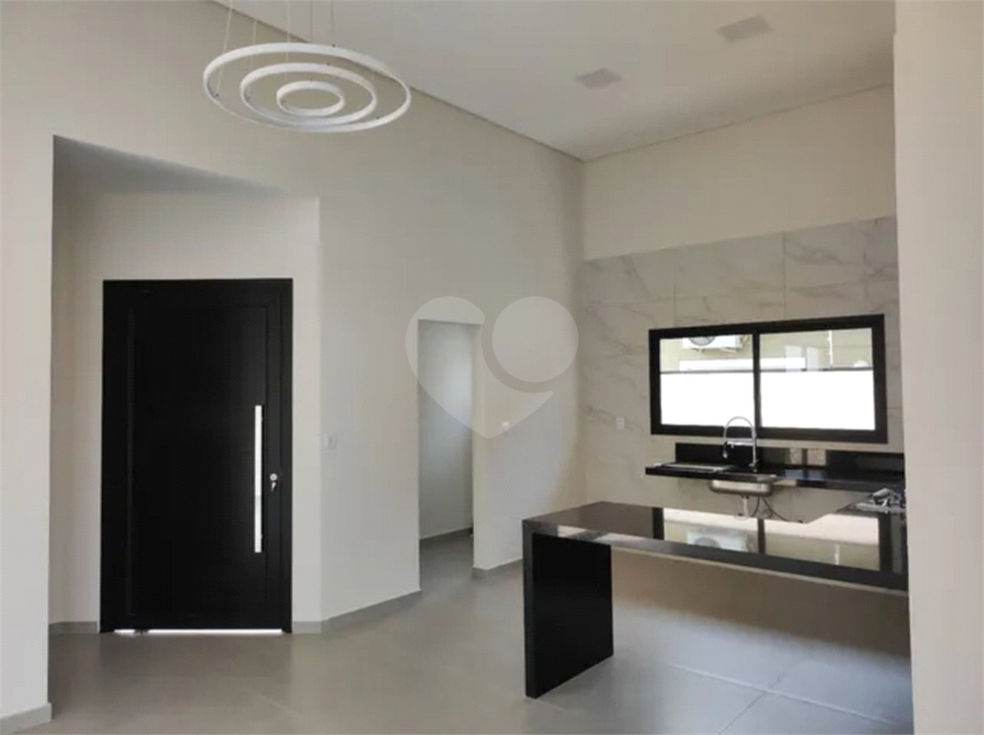 Casa à venda com 3 suítes no condomínio Terras do Vale, Caçapava - SP