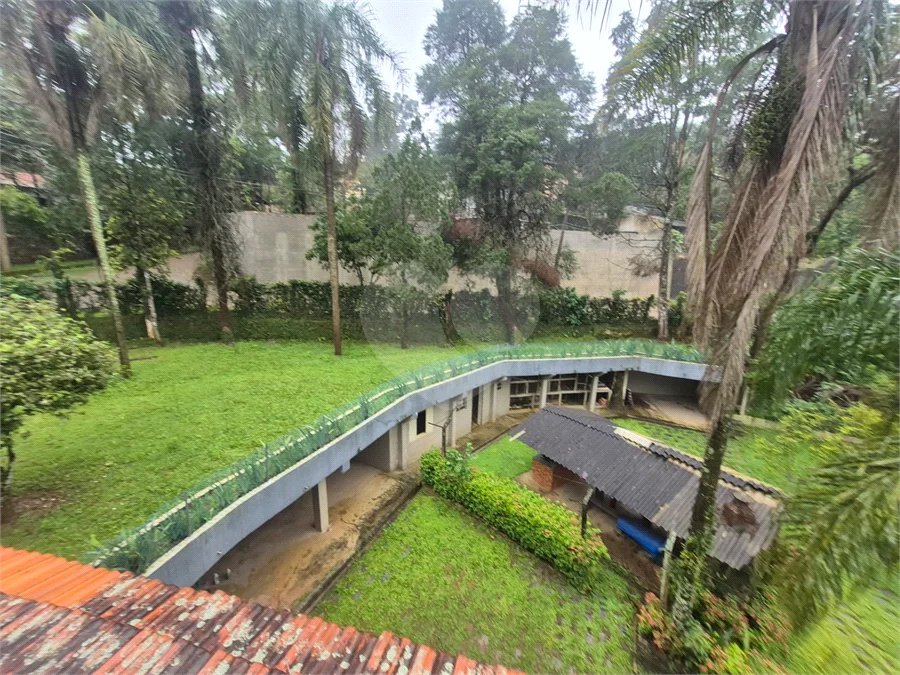 Sobrado à venda ou para alugar com 3 suítes em SERRA DA CANTAREIRA, Mairiporã, SP