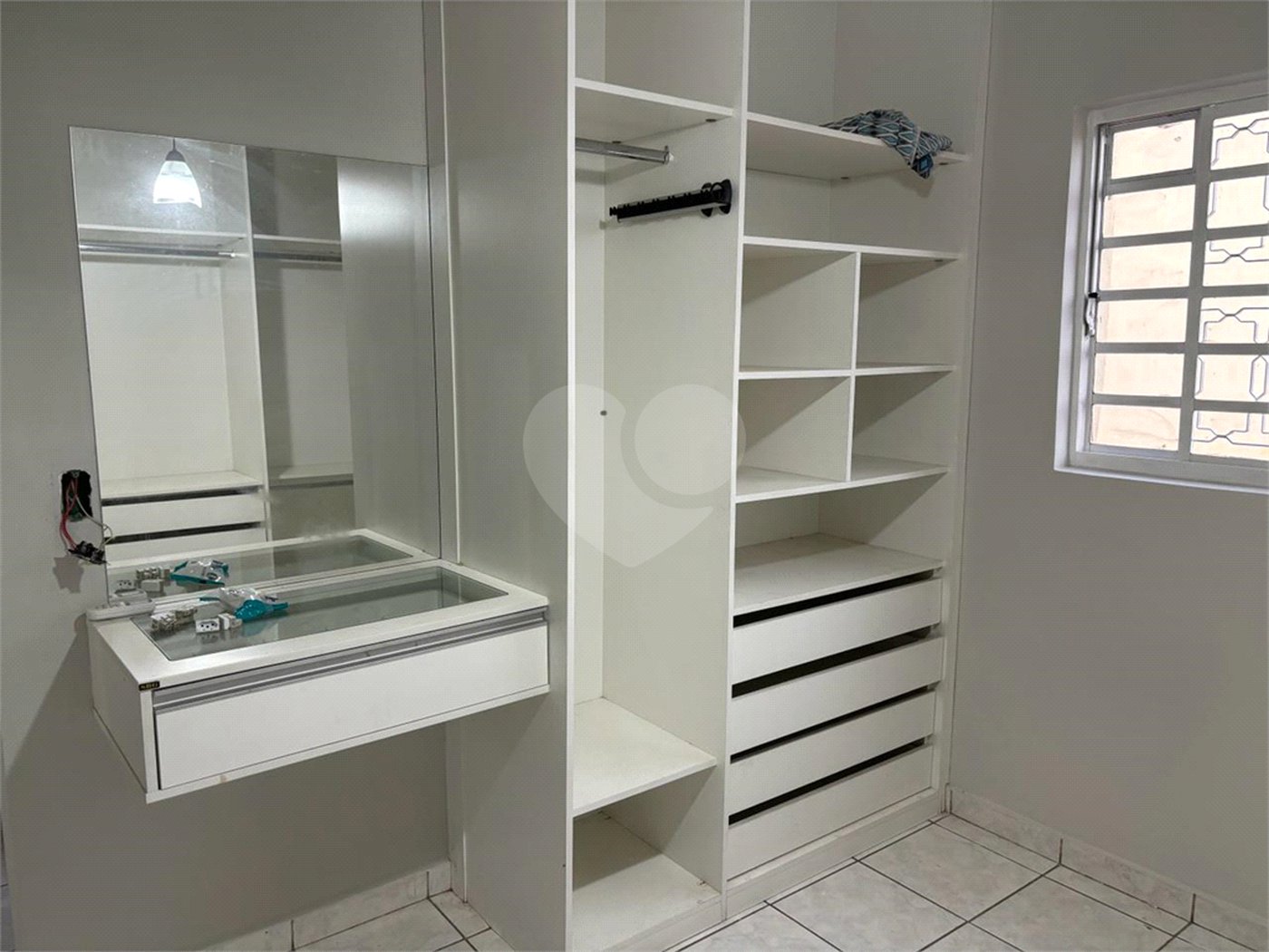Casa à venda com 3 quartos, sendo 1 suíte, em Jardim São Judas Tadeu, Salto, SP