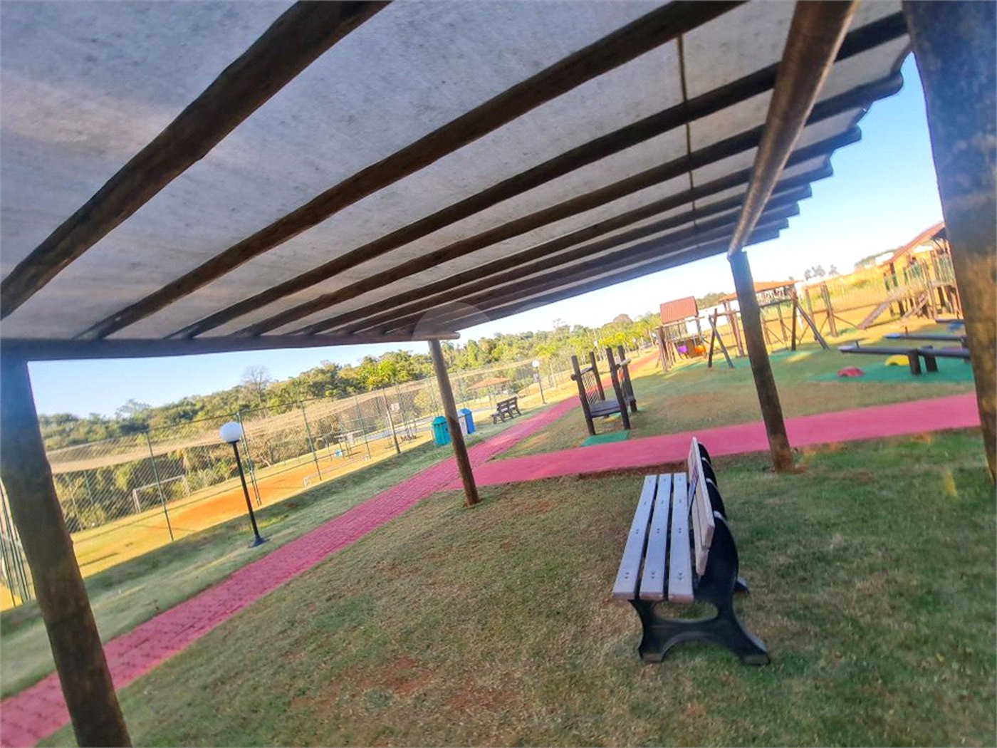 Casa à venda com 3 quartos, sendo 1 suíte,  no condomínio Reserva Ipanema I, Sorocaba - SP
