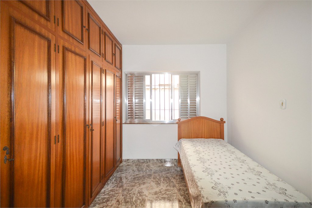 Casa à venda com 3 quartos, sendo 1 suíte, em Planalto Paulista, São Paulo, SP