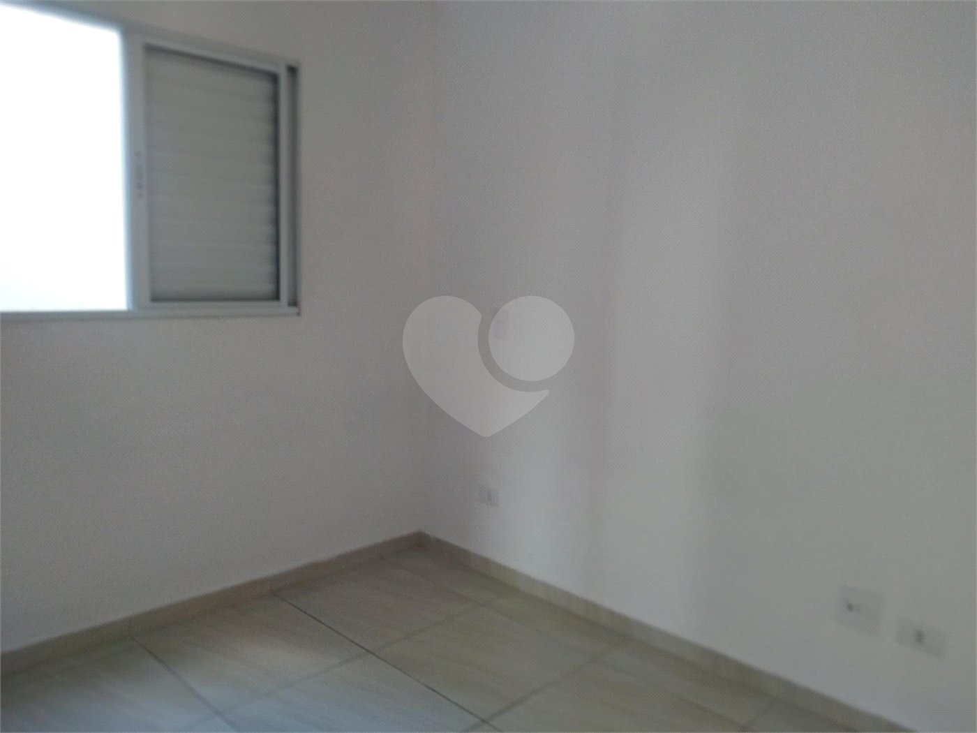 Casa à venda com 2 quartos no condomínio Moradas Parada Inglesa, São Paulo - SP