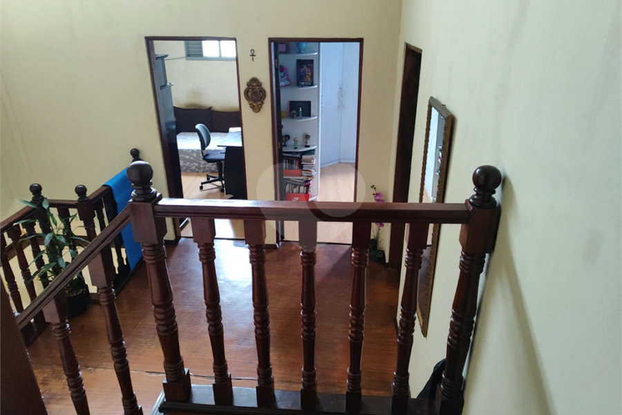 Sobrado à venda com 4 quartos, sendo 1 suíte,  em Saúde, São Paulo, SP