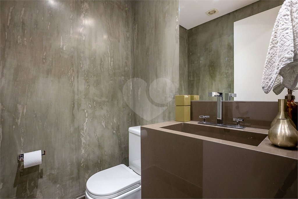 Apartamento à venda ou para alugar com 2 quartos, sendo 1 suíte, em Vila Olímpia, São Paulo, SP