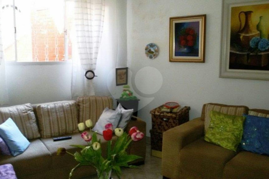 Sobrado à venda com 2 quartos em Tremembé, São Paulo, SP