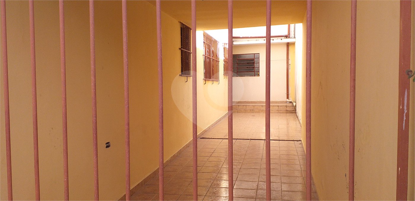 Sobrado à venda com 2 quartos em Santana, São Paulo, SP