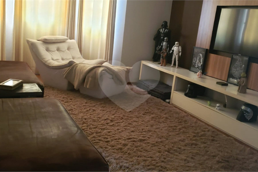 Casa à venda com 4 suítes em Pirucaia, Mairiporã, SP