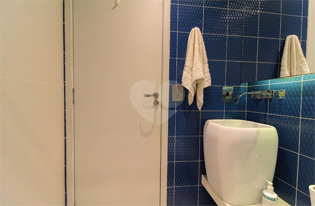 Apartamento à venda com 2 quartos, sendo 1 suíte, em Vila Olímpia, São Paulo, SP