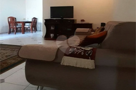 Casa à venda com 2 quartos em Vila Maria Alta, São Paulo, SP