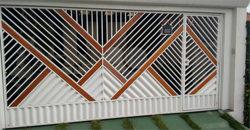 Sobrado à venda com 3 quartos, sendo 1 suíte, em Jaguaré, São Paulo, SP