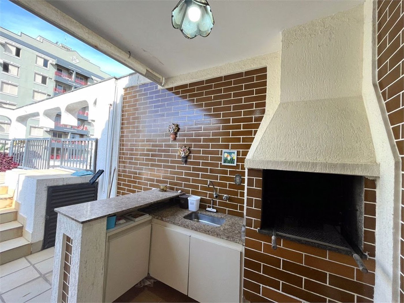 Apartamento Residencial à venda, Jardim Três Marias, Guarujá - AP0583.