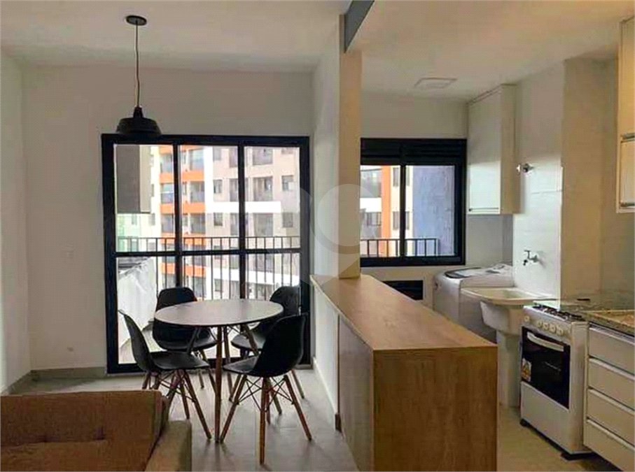 Apartamento à venda ou para alugar com 2 quartos, sendo 1 suíte,  no Centro, Araraquara, SP