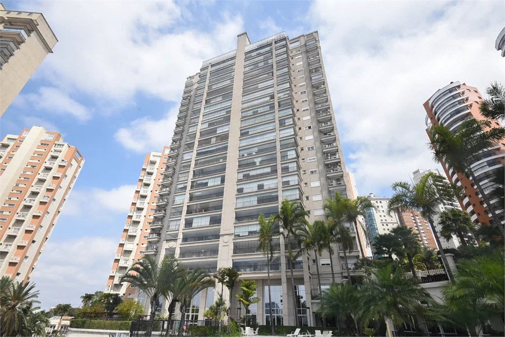 Cobertura à venda com 4 suítes em Jardim Fonte do Morumbi, São Paulo, SP