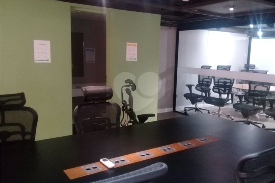 Sala à venda em Pinheiros, São Paulo, SP