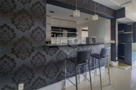 Apartamento à venda com 3 quartos, sendo 2 suítes,  em Cidade Monções, São Paulo, SP
