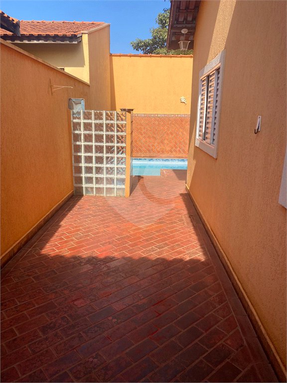 Casa à venda com 4 quartos, sendo 1 suíte, no condomínio Copacabana., Ribeirão Preto - SP