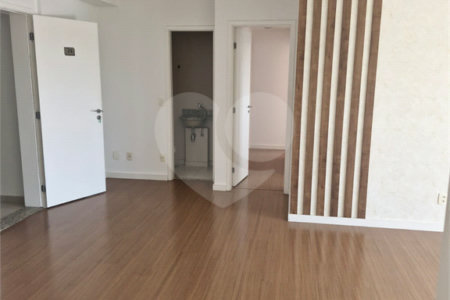 Apartamento à venda com 3 suítes em Anhangabaú, Jundiaí, SP
