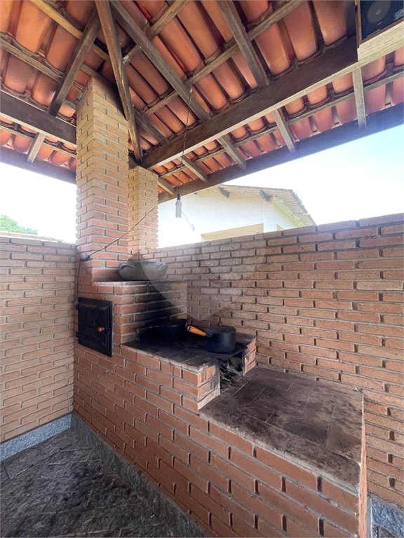 Sítio à venda com 3 quartos, sendo 1 suíte, em Jardim Estância Brasil, Atibaia, SP