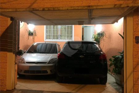 Sobrado à venda com 4 quartos, sendo 1 suíte, em Vila Maria Alta, São Paulo, SP