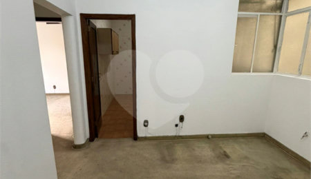 Apartamento à venda com 2 quartos em Bela Vista, São Paulo, SP