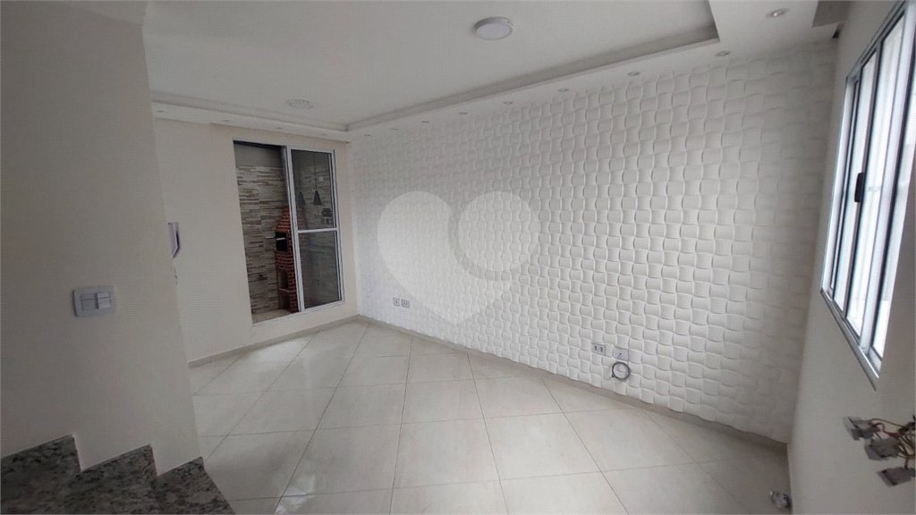 Casa à venda com 2 suítes no condomínio Residencial Pitangueiras, São Paulo - SP