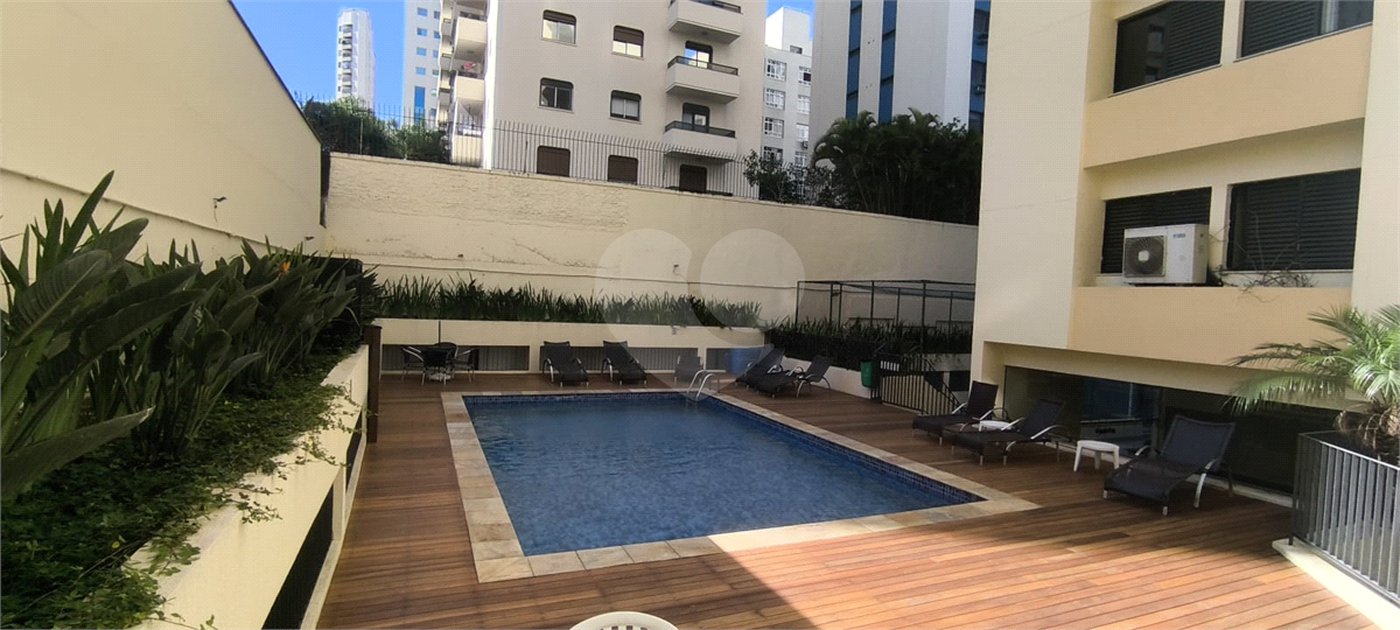 Apartamento à venda com 3 quartos, sendo 1 suíte, em Pinheiros, São Paulo, SP