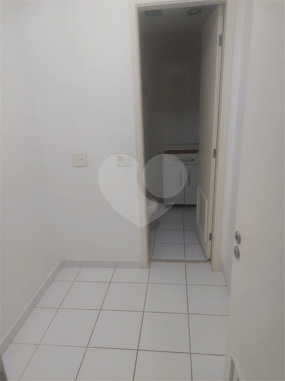Apartamento à venda com 3 quartos, sendo 2 suítes,  em Vila Andrade, São Paulo, SP