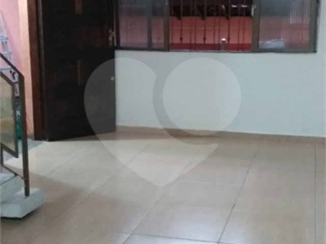 Sobrado à venda com 2 quartos, sendo 1 suíte,  em Vila Medeiros, São Paulo, SP