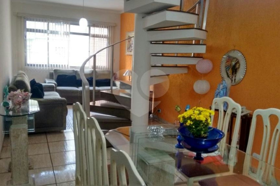 Sobrado à venda com 3 quartos, sendo 1 suíte,  em Jardim São Paulo(zona Norte), São Paulo, SP