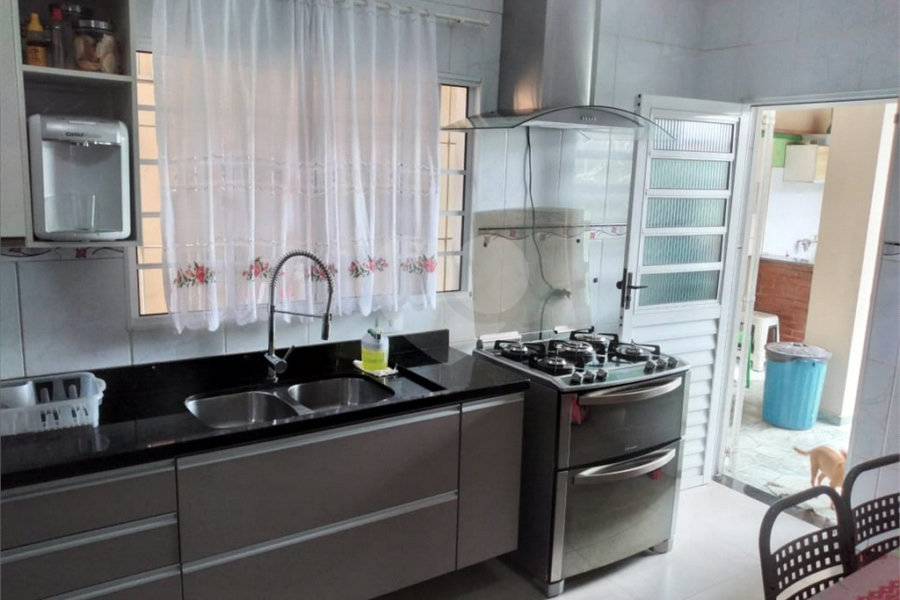 Sobrado à venda com 3 quartos, sendo 1 suíte, em Freguesia do Ó, São Paulo, SP