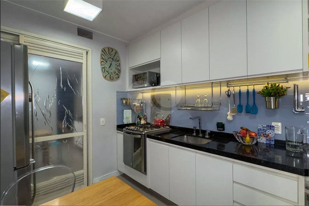 Apartamento à venda com 3 quartos, sendo 1 suíte, em Brooklin Paulista, São Paulo, SP
