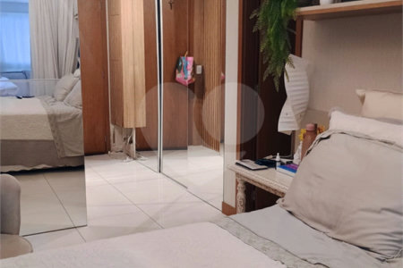 Cobertura à venda com 3 quartos, sendo 1 suíte, em Recreio dos Bandeirantes, Rio de Janeiro, RJ