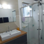Casa para alugar com 4 quartos, sendo 3 suítes,  no condomínio Figueira Garden, Atibaia - SP
