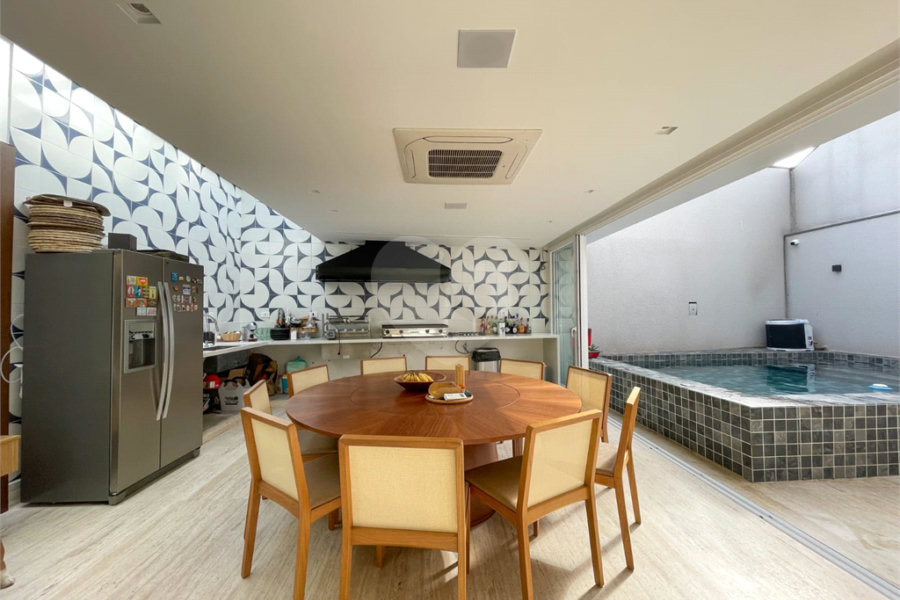 Casa à venda com 3 suítes em Mandaqui, São Paulo, SP