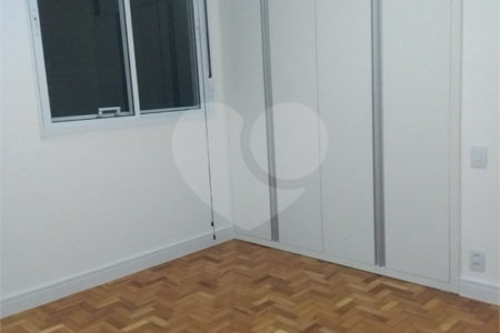 Apartamento à venda com 3 quartos, sendo 1 suíte, em Perdizes, São Paulo, SP