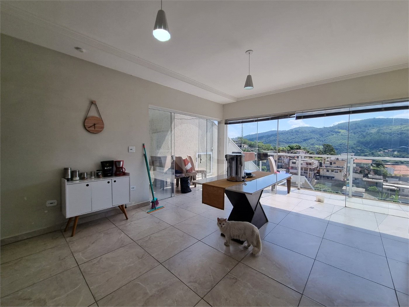Casa à venda com 3 quartos, sendo 1 suíte, em Serra da Cantareira, Mairiporã, SP