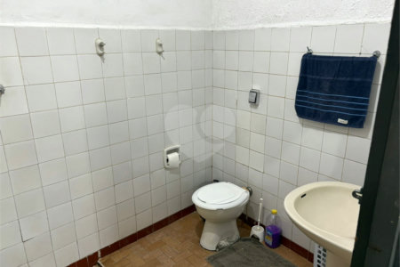 Oportunidade Casa Terrea e Ampla com 173 m² e Quintal e Área Gourmet JARDIM ARICANDUVA