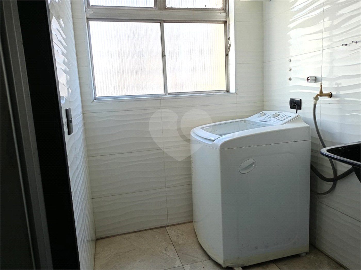 Apartamento na Consolação com 97m², 3 dormitórios, 1 vaga, próximo a Av. Paulista e estação de metrô