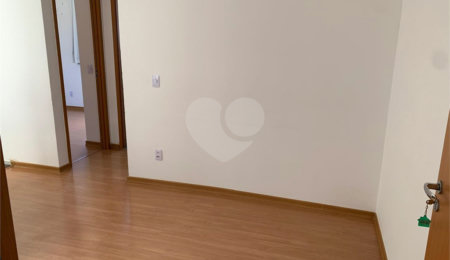 Apartamento à venda com 2 quartos em Jardim Embaré, São Carlos, SP