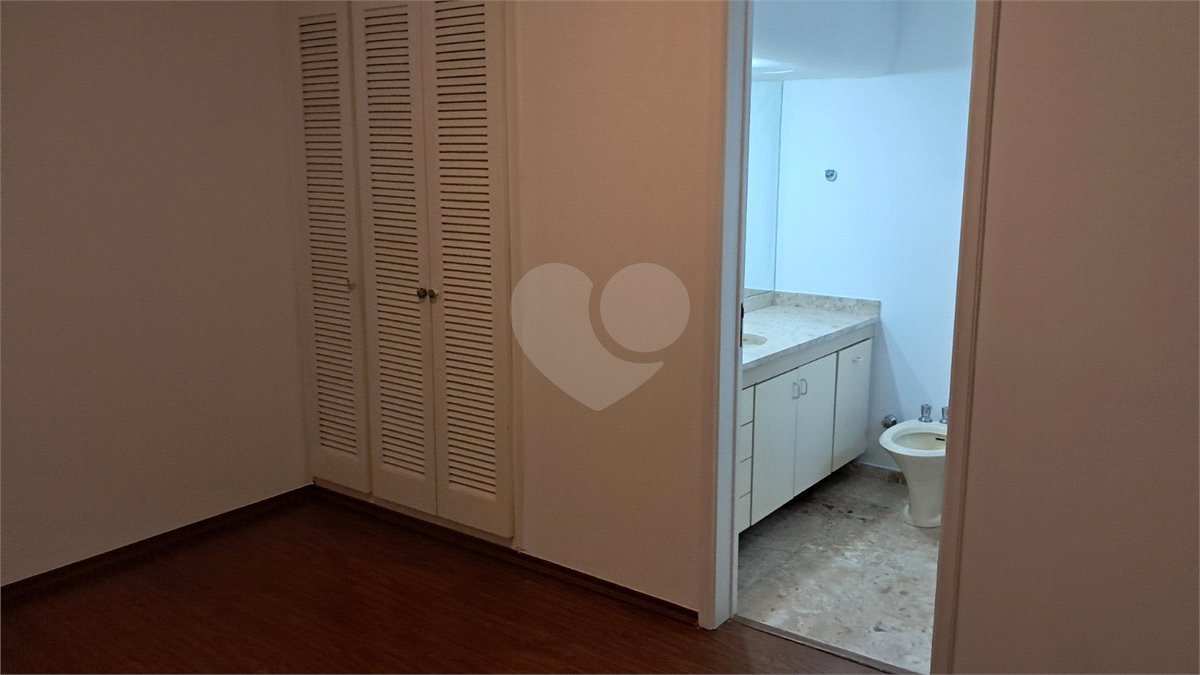 Apartamento para alugar com 4 suítes em Alto da Boa Vista, São Paulo, SP