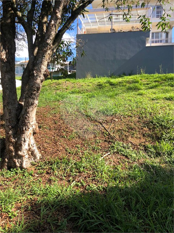 Terreno à venda no condomínio Horto Mirante, São Paulo - SP