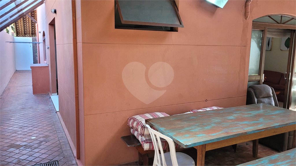 Casa em Condomínio, no Parque Sabará