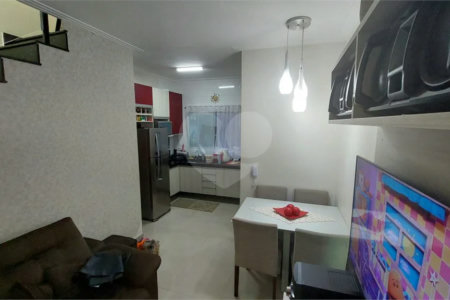 Casa à venda com 2 quartos em Vila Gustavo, São Paulo, SP
