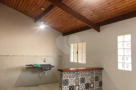 Casa à venda com 1 quarto no Centro (canguera), São Roque, SP